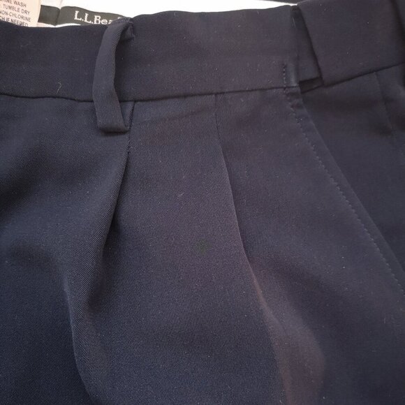 L.L. Bean Men's Navy Pleated Size 36/32 Dress Pants - Picture 5 of 9